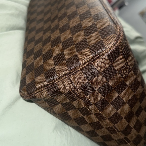 LV Neverfull - Picture 13 of 13